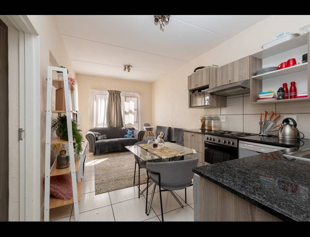 2 BEDROOM APARTMENT FOR SALE IN PAULSHOF